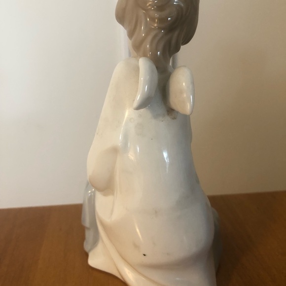 Lladro guardian angel with sleeping baby # 4636 retired - Picture 3 of 7